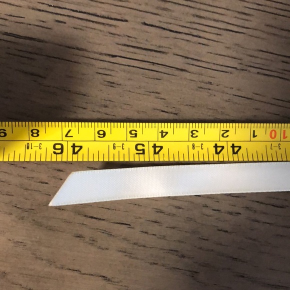 Super cute gold rhinestone ribbon headband - Picture 4 of 5